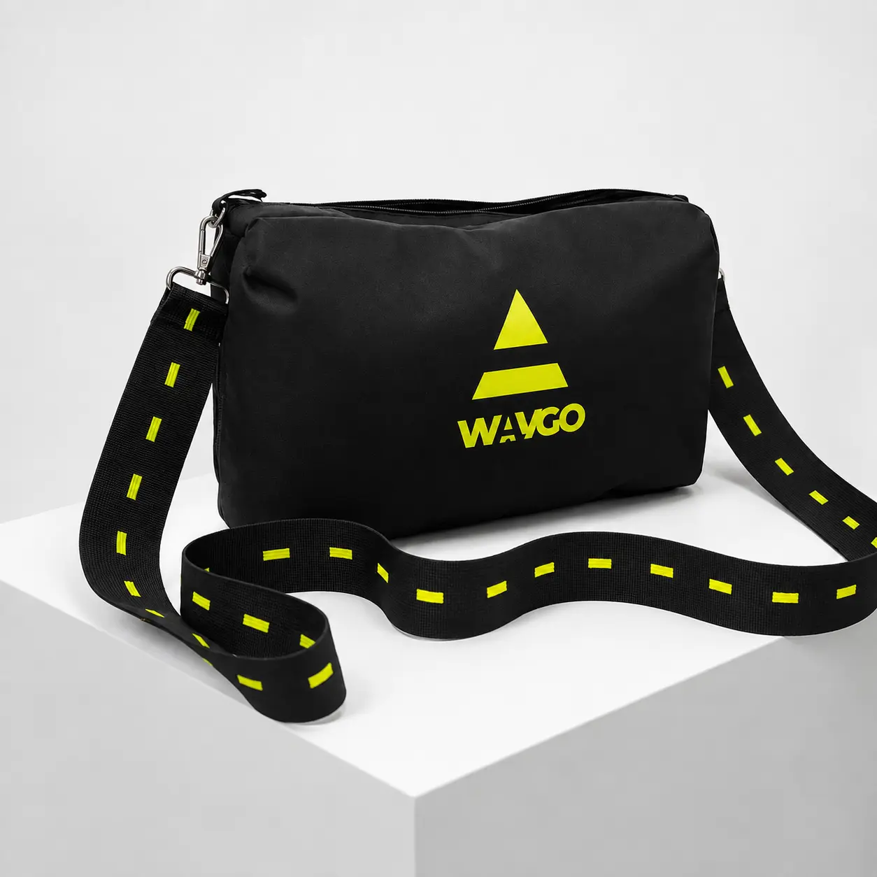 CLASSIC WAIST BAG CROSSBODY BAG 02 -WAYGO (2) CLASSIC-WAIST-BAG-CROSSBODY-BAG
